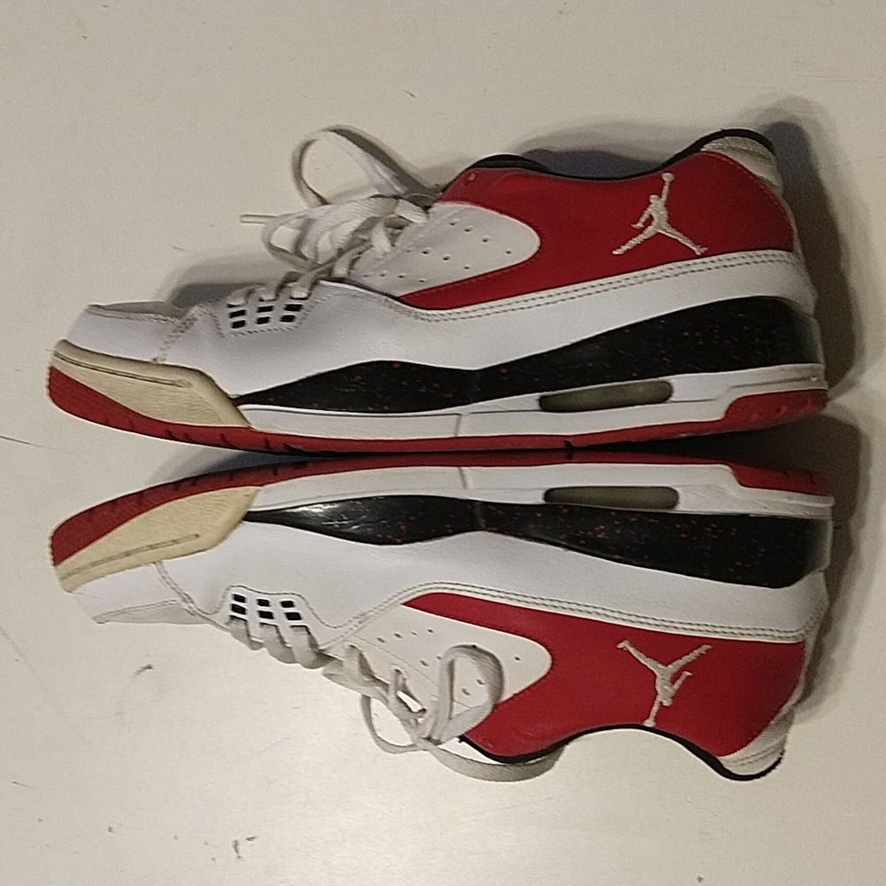 Jordan Shoes - Picture 4 of 6